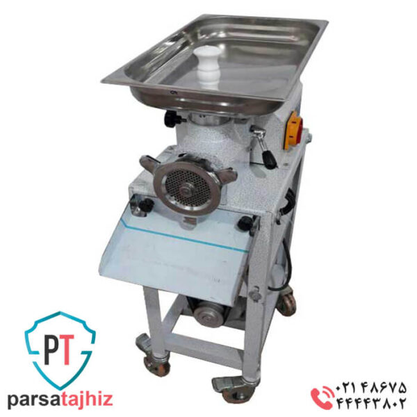 Industrial_belt_meat_grinder_with 32_electricians